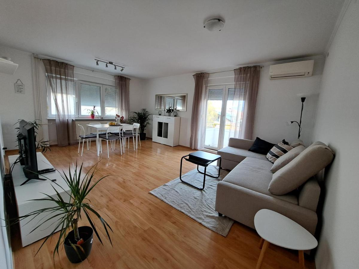 Charming Celje City Center Apartment Exterior photo